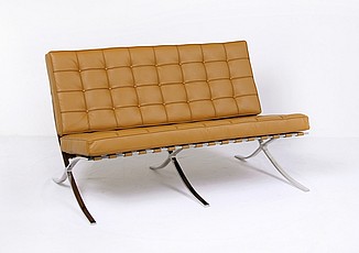 Show product details for Exhibition Loveseat - Earth Tan Leather