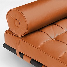 Mies van der Rohe: Exhibition Day Bed - Golden Tan Leather - Black Hardwood Frame