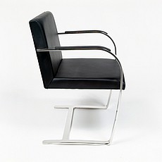 BRNO Chair Reproduction in Black