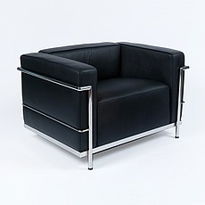 Le Corbusier: LC3 Grande Lounge Chair Reproduction - Black Leather