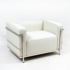 Le Corbusier: LC3 Grande Lounge Chair Reproduction - Snow White
