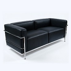 Le Corbusier LC3 Loveseat in Black Leather
