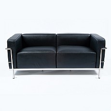 Le Corbusier LC3 Loveseat in Red Leather