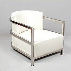 Show product details for Artoli: Modern Art Deco Chair
