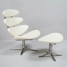 Show product details for Volther: Corona Chair Reproduction