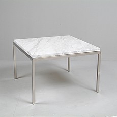 Show product details for Florence Knoll: Small Square End Table Reproduction