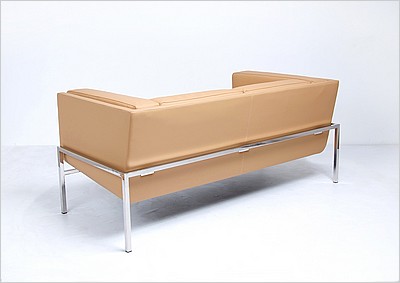 Eero Saarinen Style: GM Lobby Loveseat