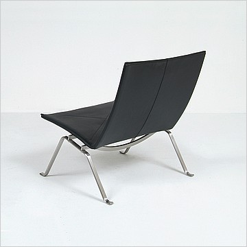 Kjaerholm Style: PK22 Lounge Chair