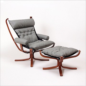 Sigurd Ressell Style: Falcon Chair with Armrests - Wood Frame