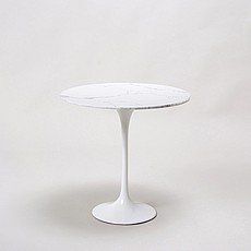 Show product details for Saarinen Tulip Side Table 20 Inch Round - White Quartz with Grey Veins