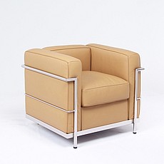 Le Corbusier LC2 Chair in Honey Tan